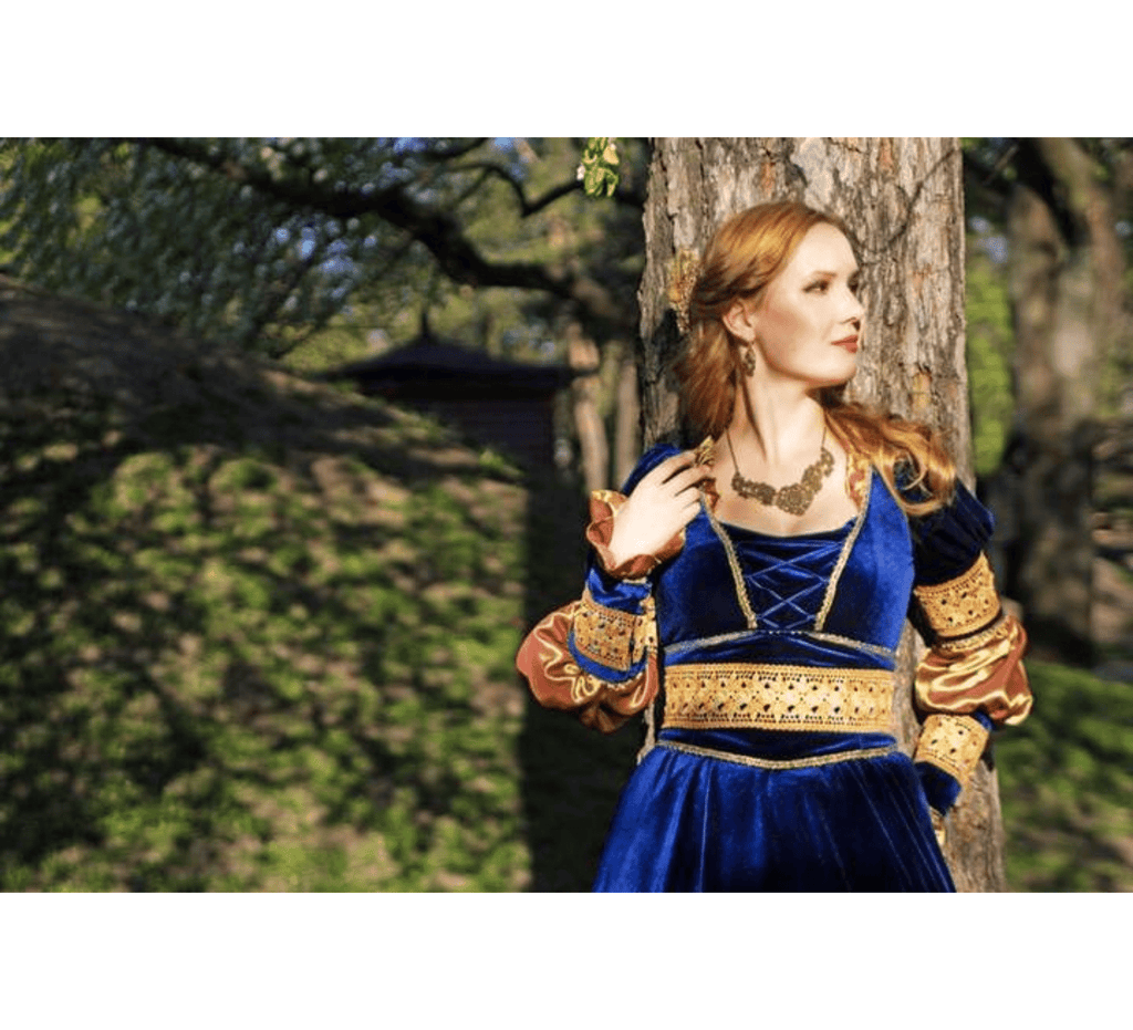 Blue velvet Renaissance dress, Italy medieval wedding gown - Dress Art Mystery