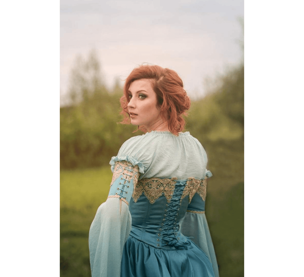 Italian blue renaissance costume - Dress Art Mystery