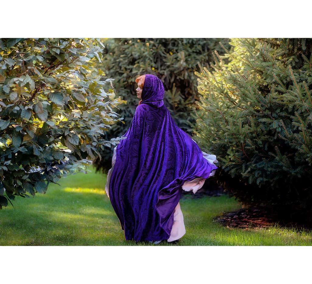Deep purple velvet fantasy cape - Dress Art Mystery