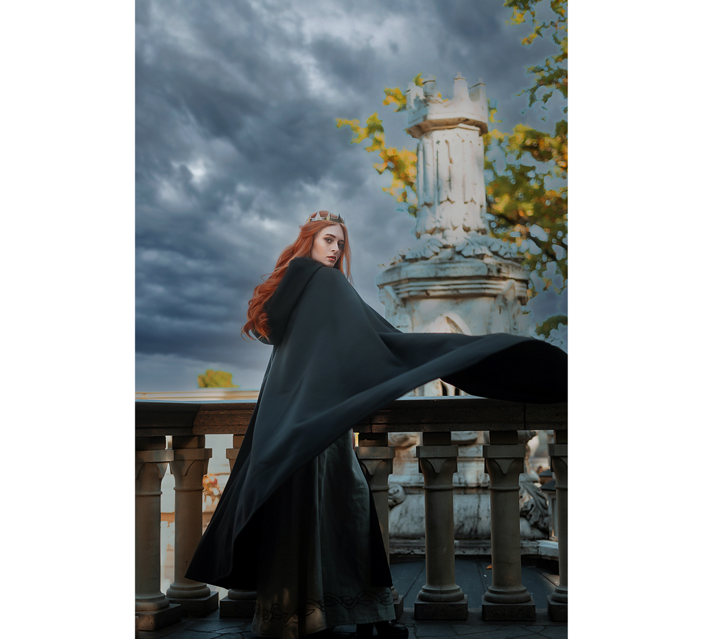Black vegan wool cloak with hood - Dress Art Mystery