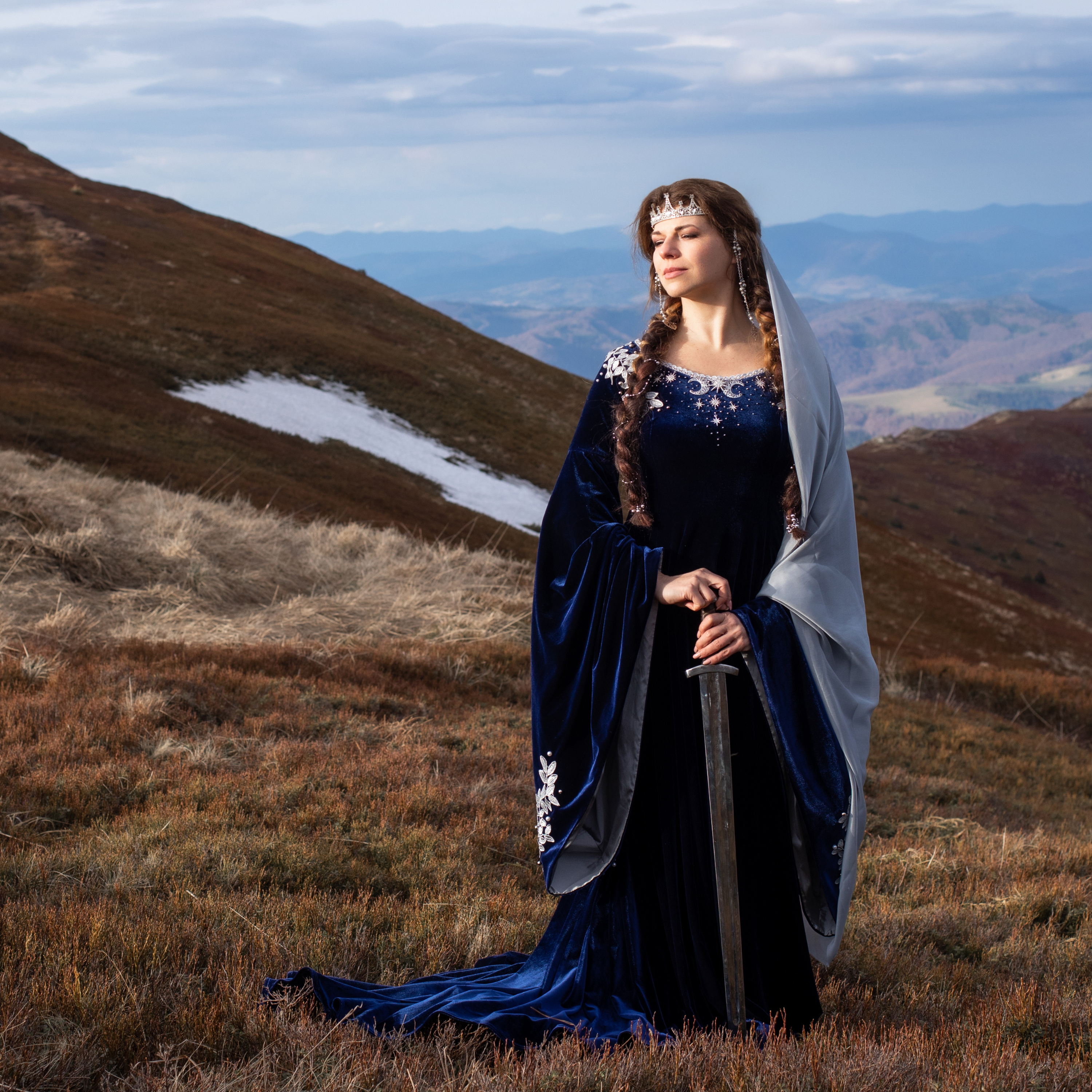 elegant elven dress Image 0