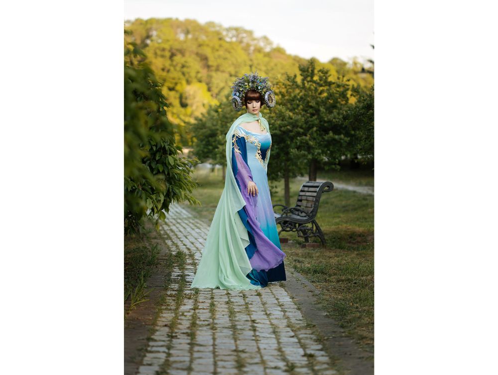 Light Green hooded tulle cape | DressArtMystery – Dress Art Mystery
