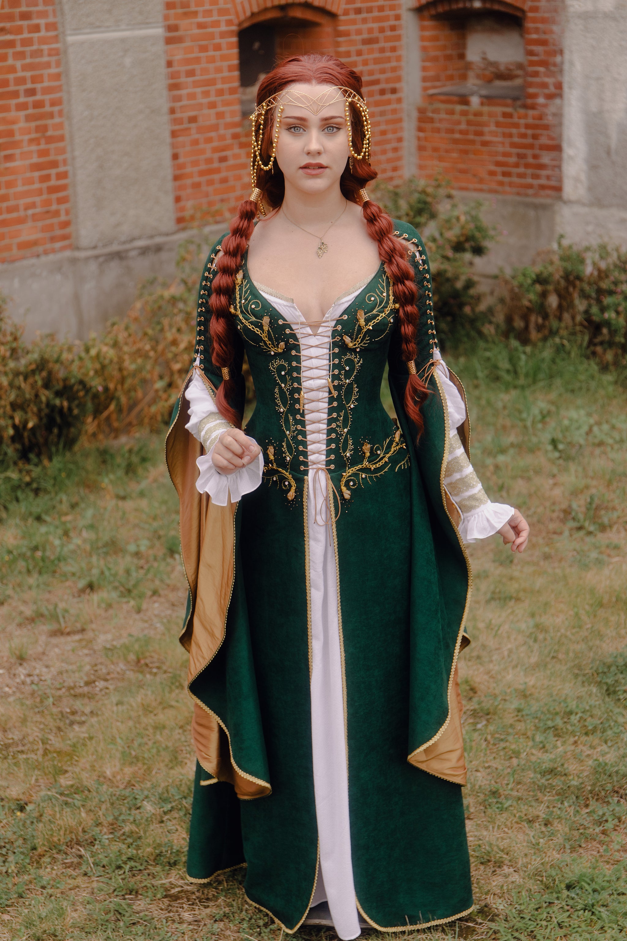 Cersei Lannister Costume and Dress