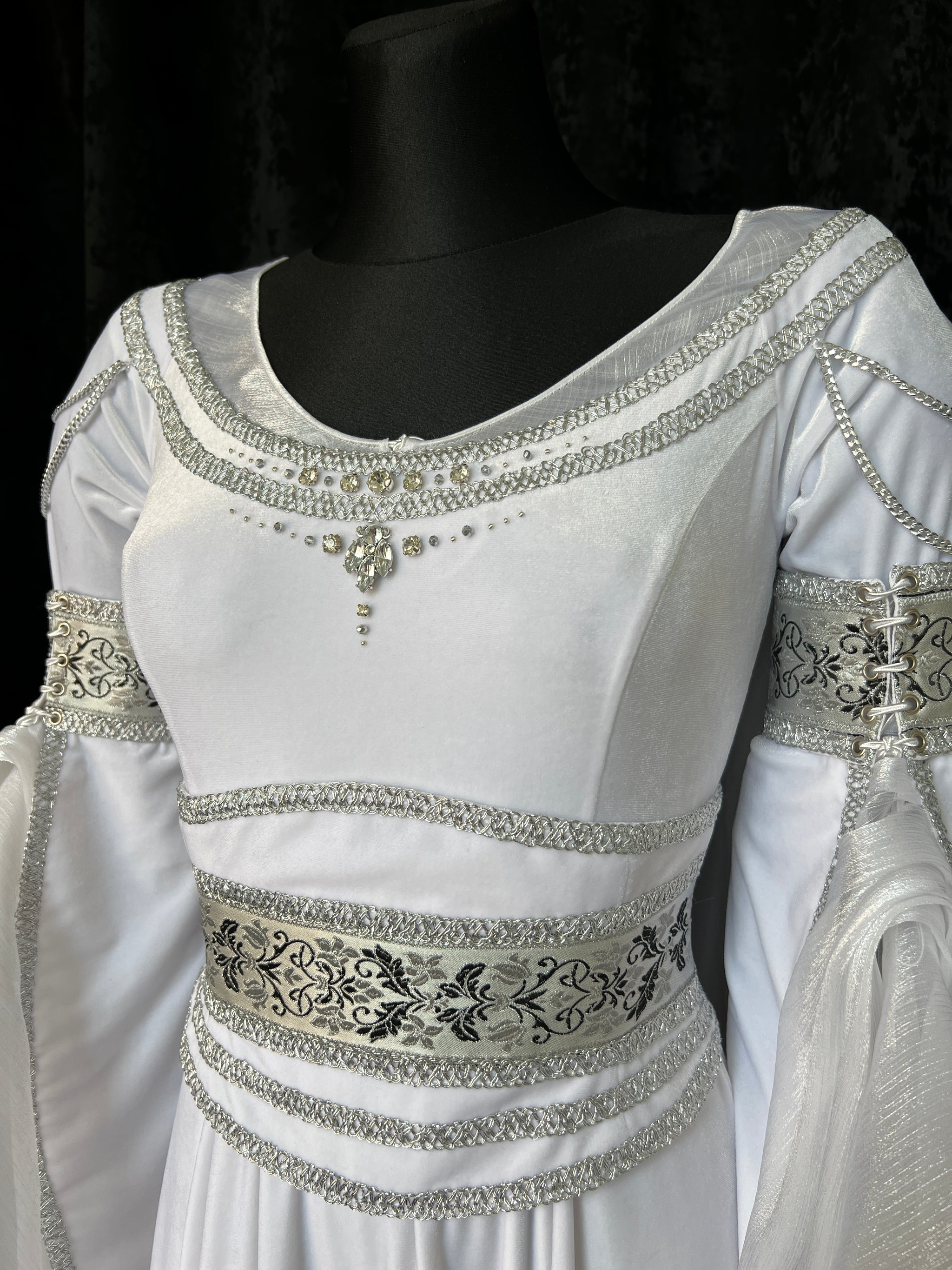 Arwen Costumes