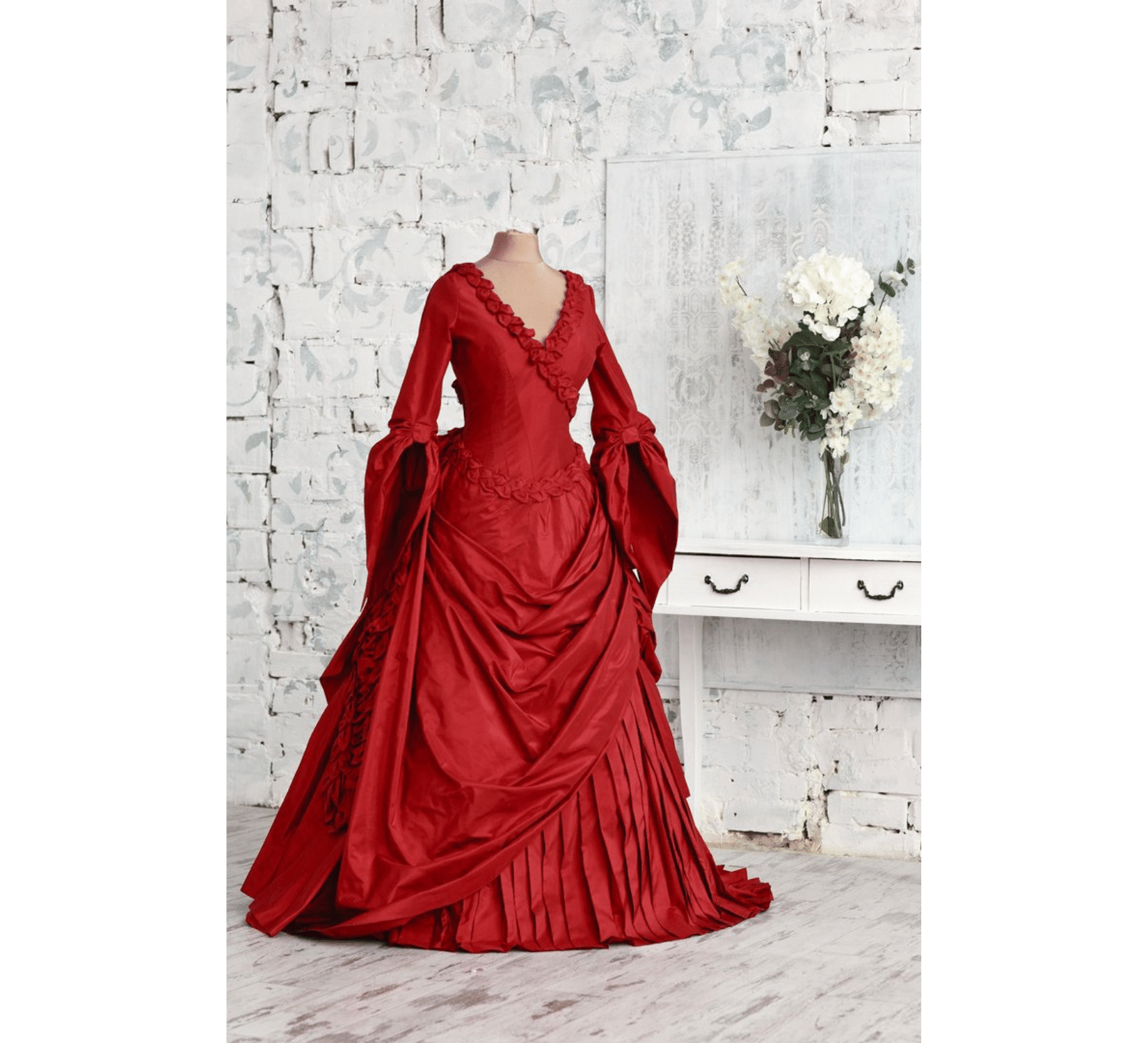 Mina red victorian dress Mina red victorian dress