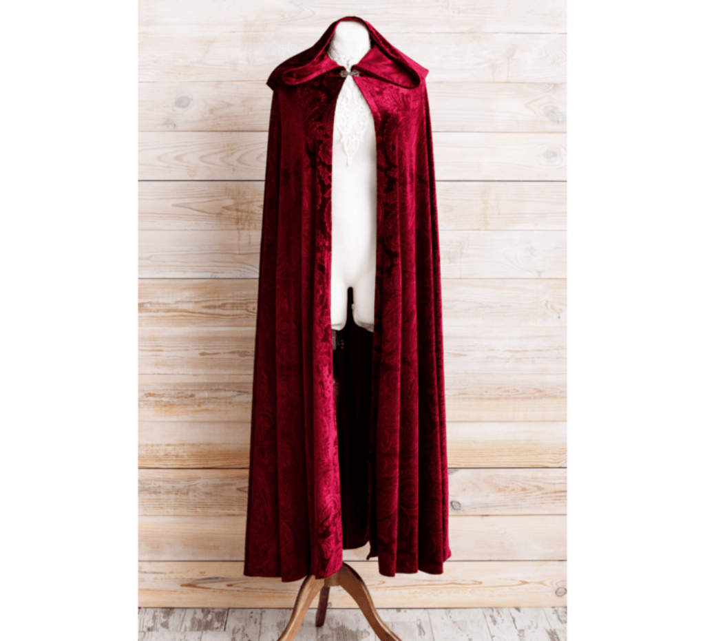 Red velvet fantasy cape - Dress Art Mystery