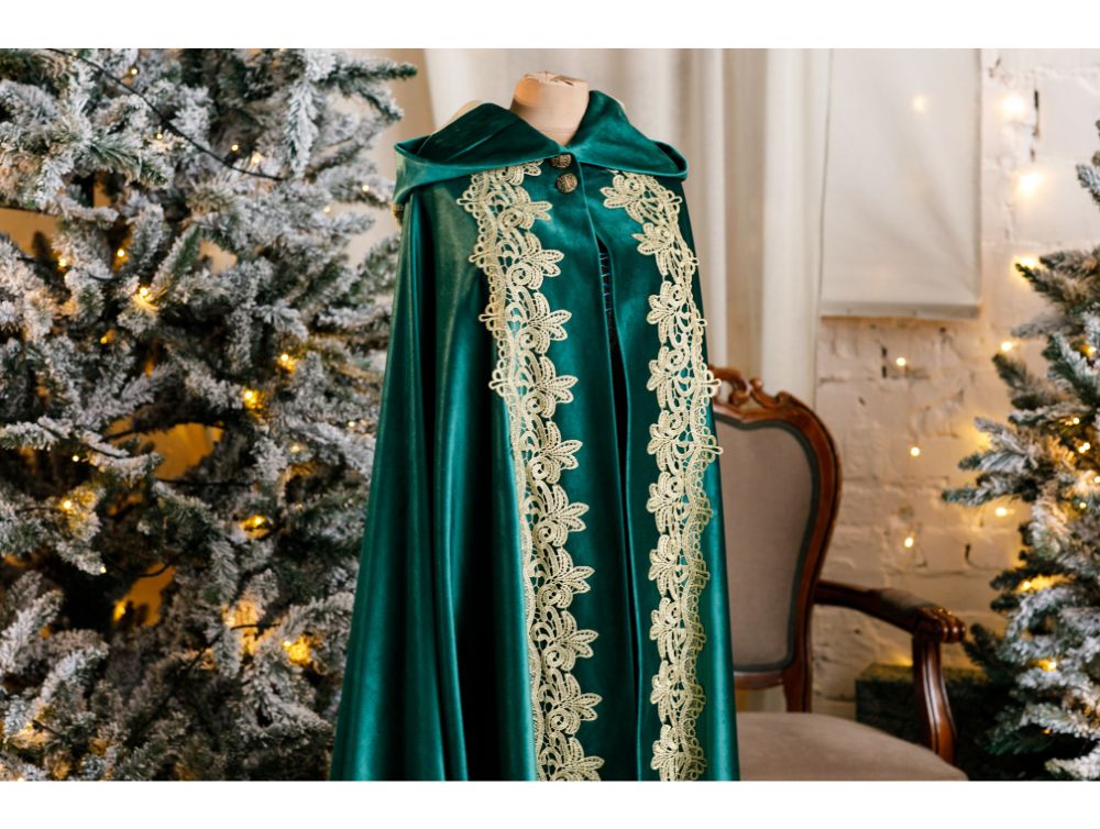 Green velvet fantasy cape with laces -dress-design-handmade-costume-Dress Art Mystery