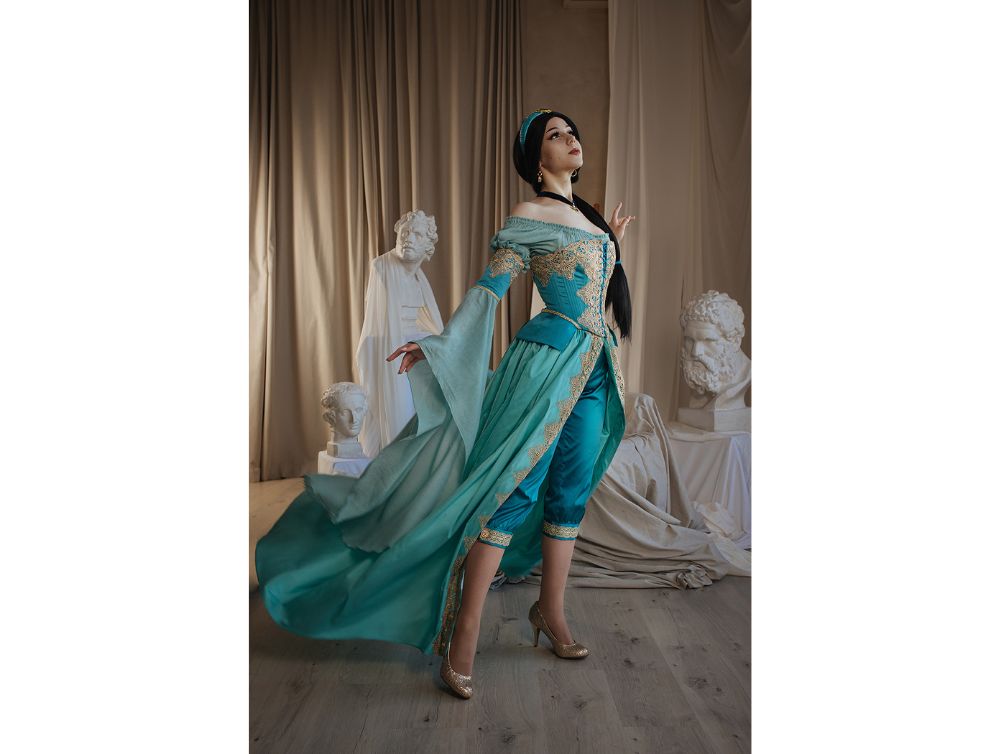 Princess Jasmine Costume