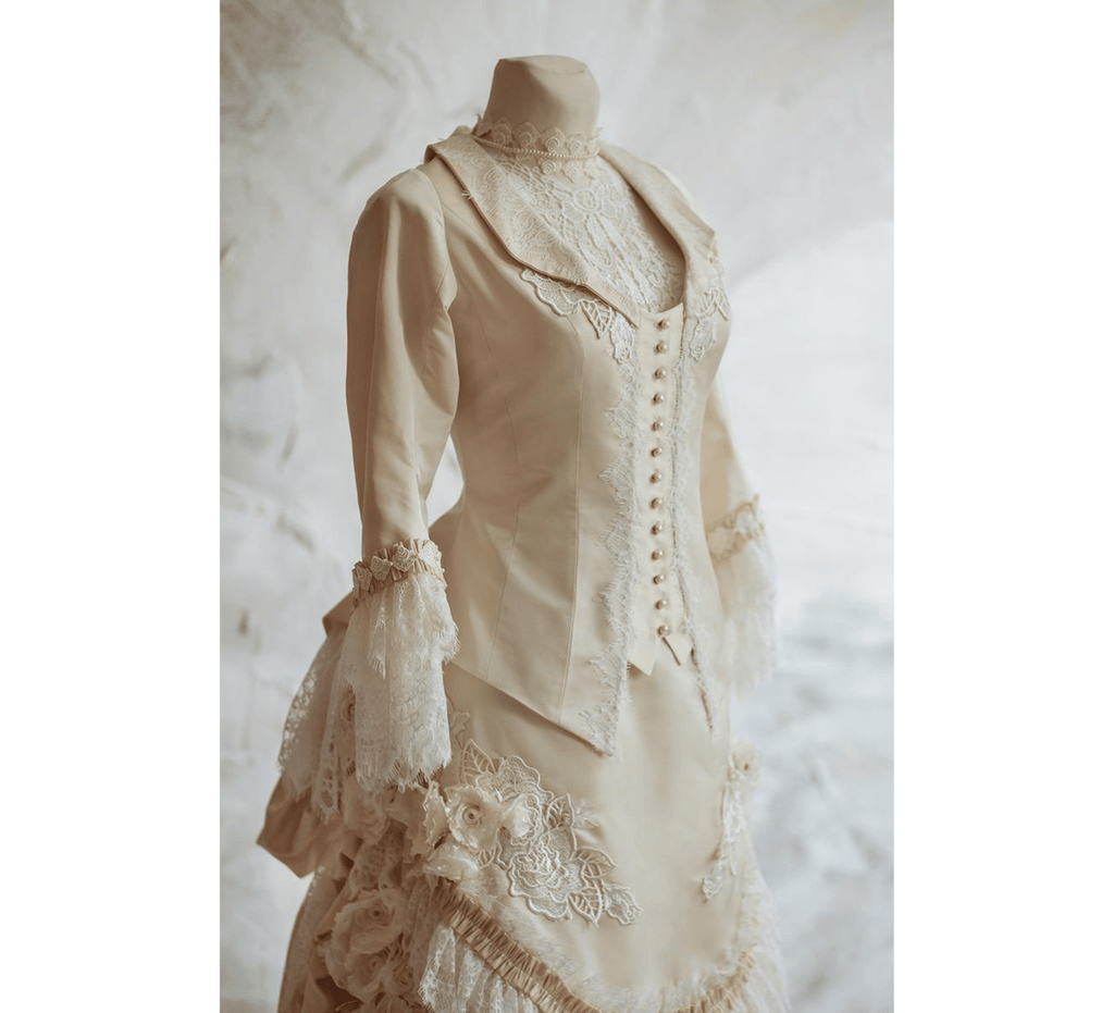 The Gilded age dress