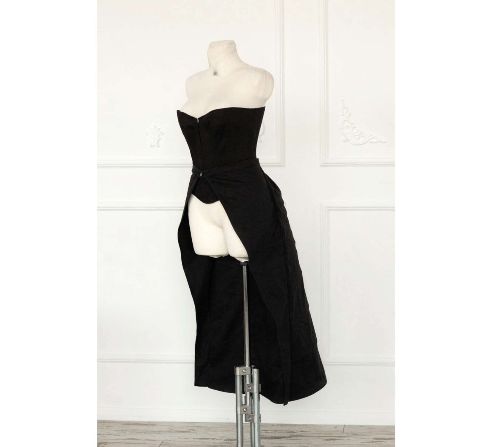 Victorian black bustier corset  DressArtMystery – Dress Art Mystery