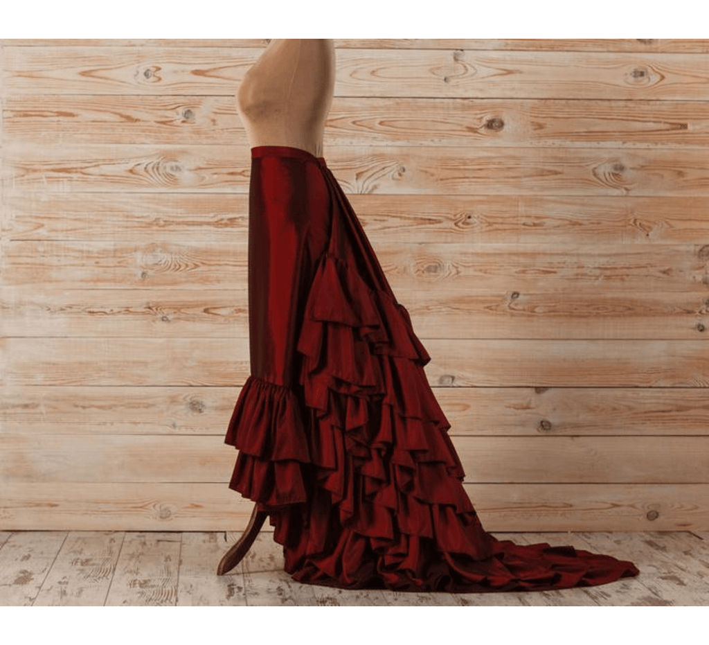 Red victorian bustle skirt - Dress Art Mystery
