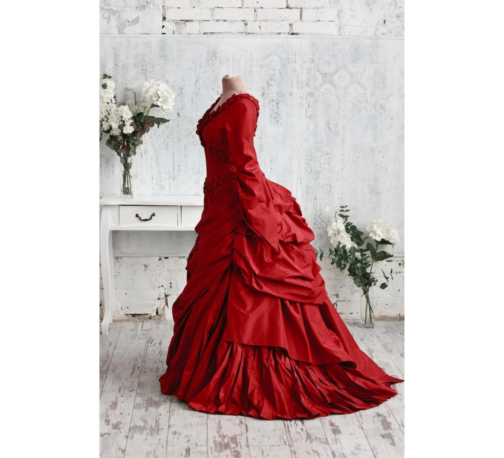 Mina red victorian dress Mina red victorian dress