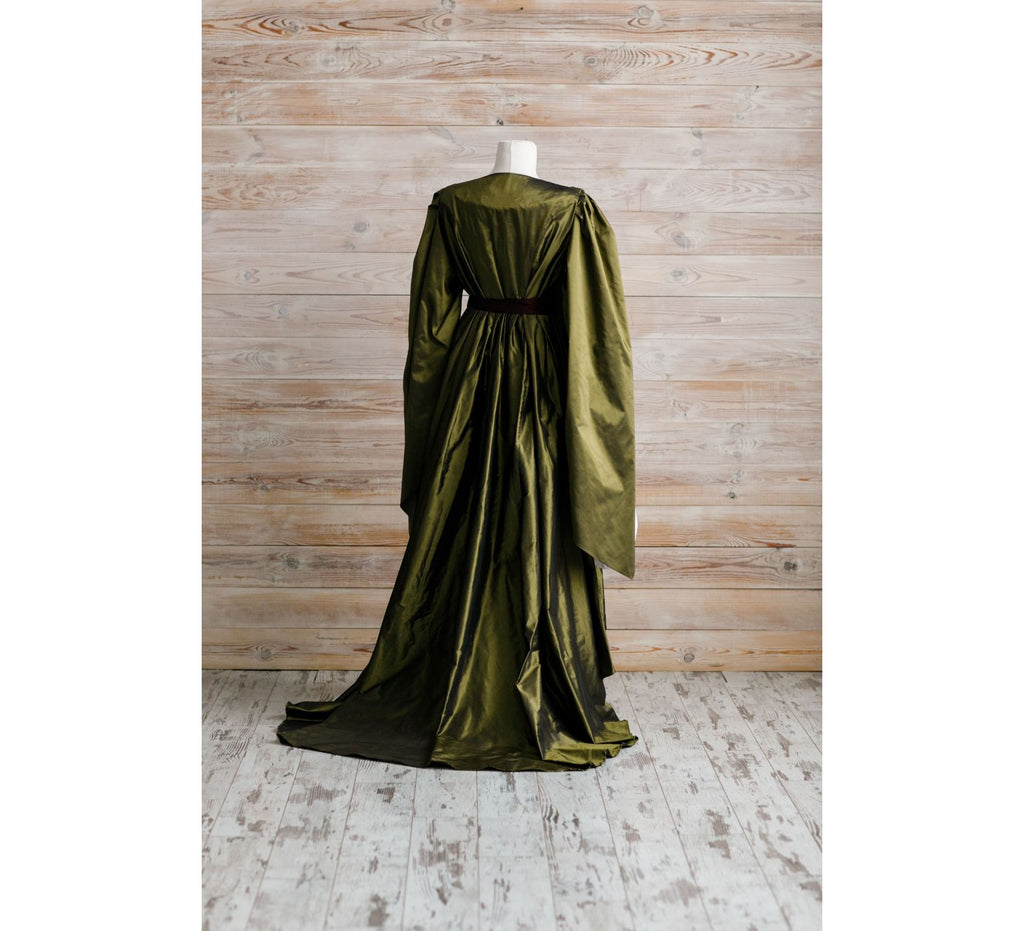 Lucille Sharpe gown, Silk dress and batiste shirt -dress-design-handmade-costume-Dress Art Mystery