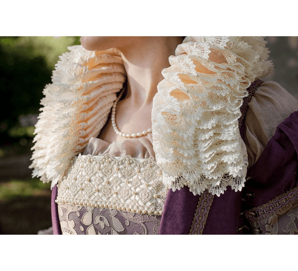 Creamy Elizabethan neck ruff - Dress Art Mystery