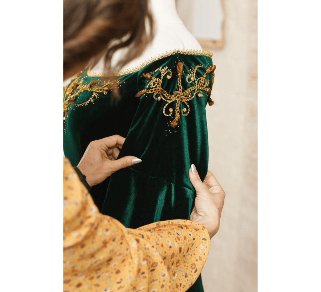 Green velvet fantasy elven wedding dress - Dress Art Mystery