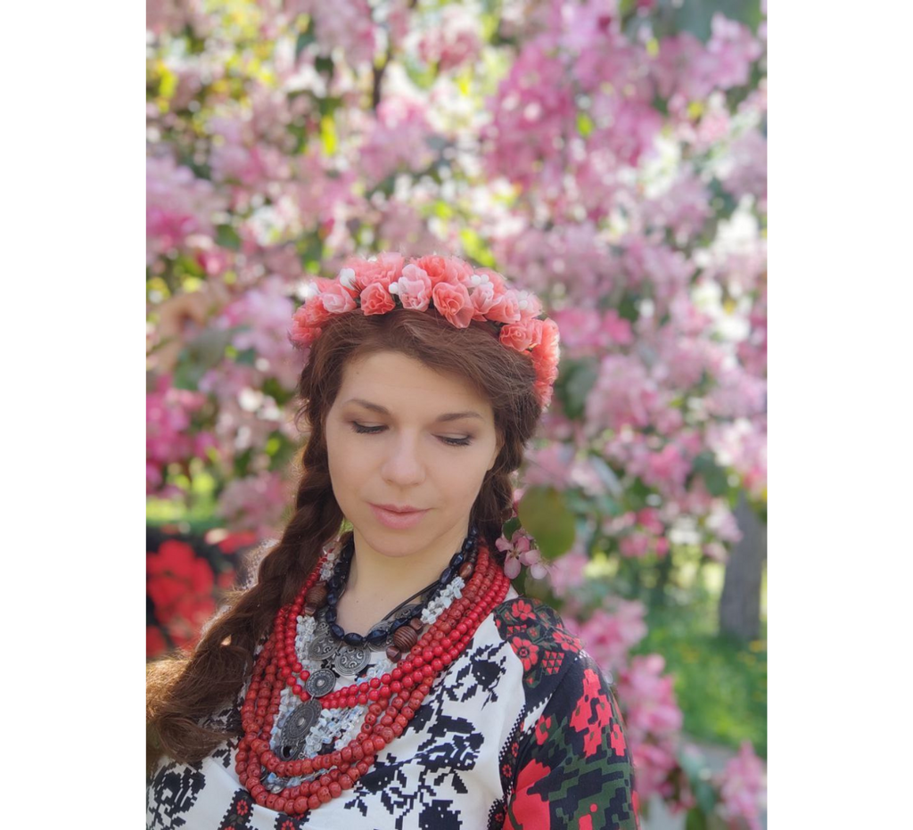 Pink Ukrainian wreath - Dress Art Mystery