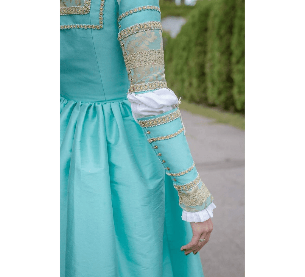 Italian Renaissance dress - Dress Art Mystery