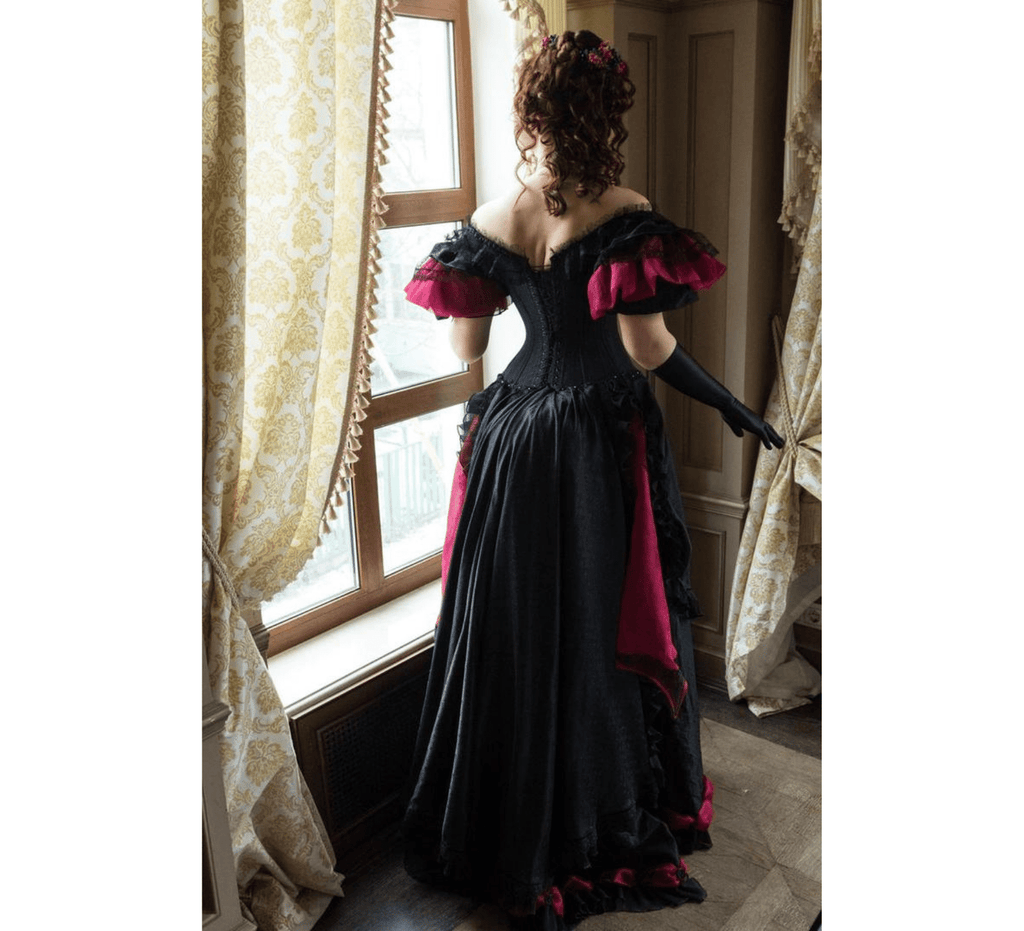 Red and black victorian ballroom dress - Dress Art Mystery