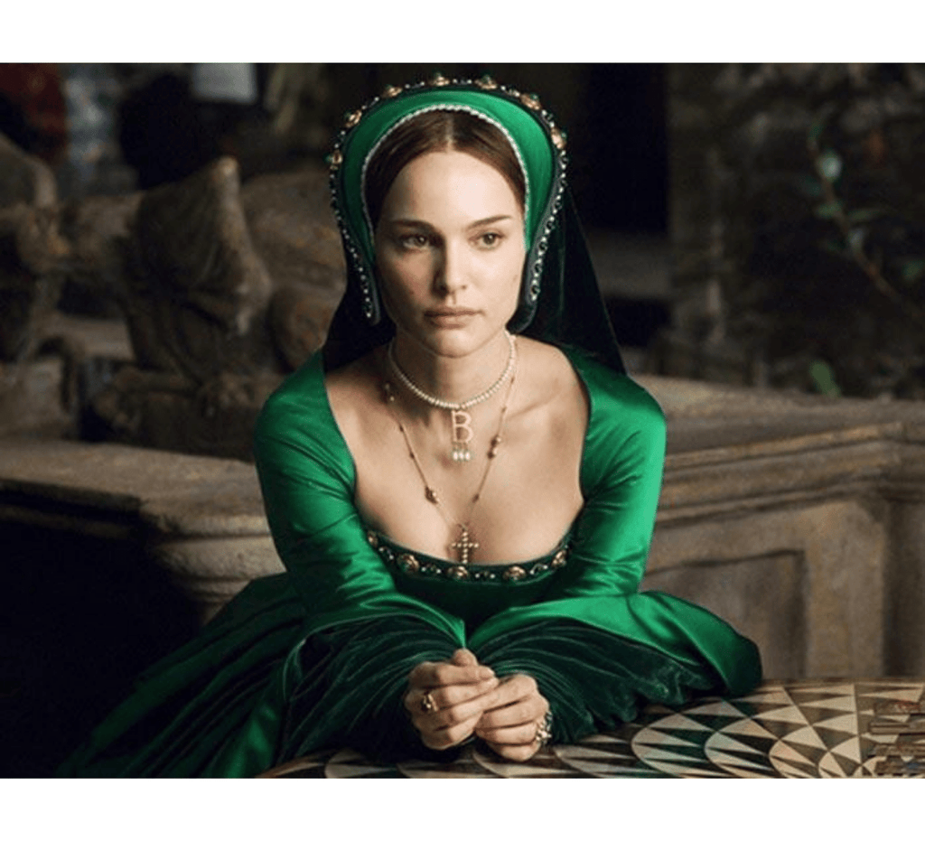 Anne Boleyn dress pre-order - Dress Art Mystery