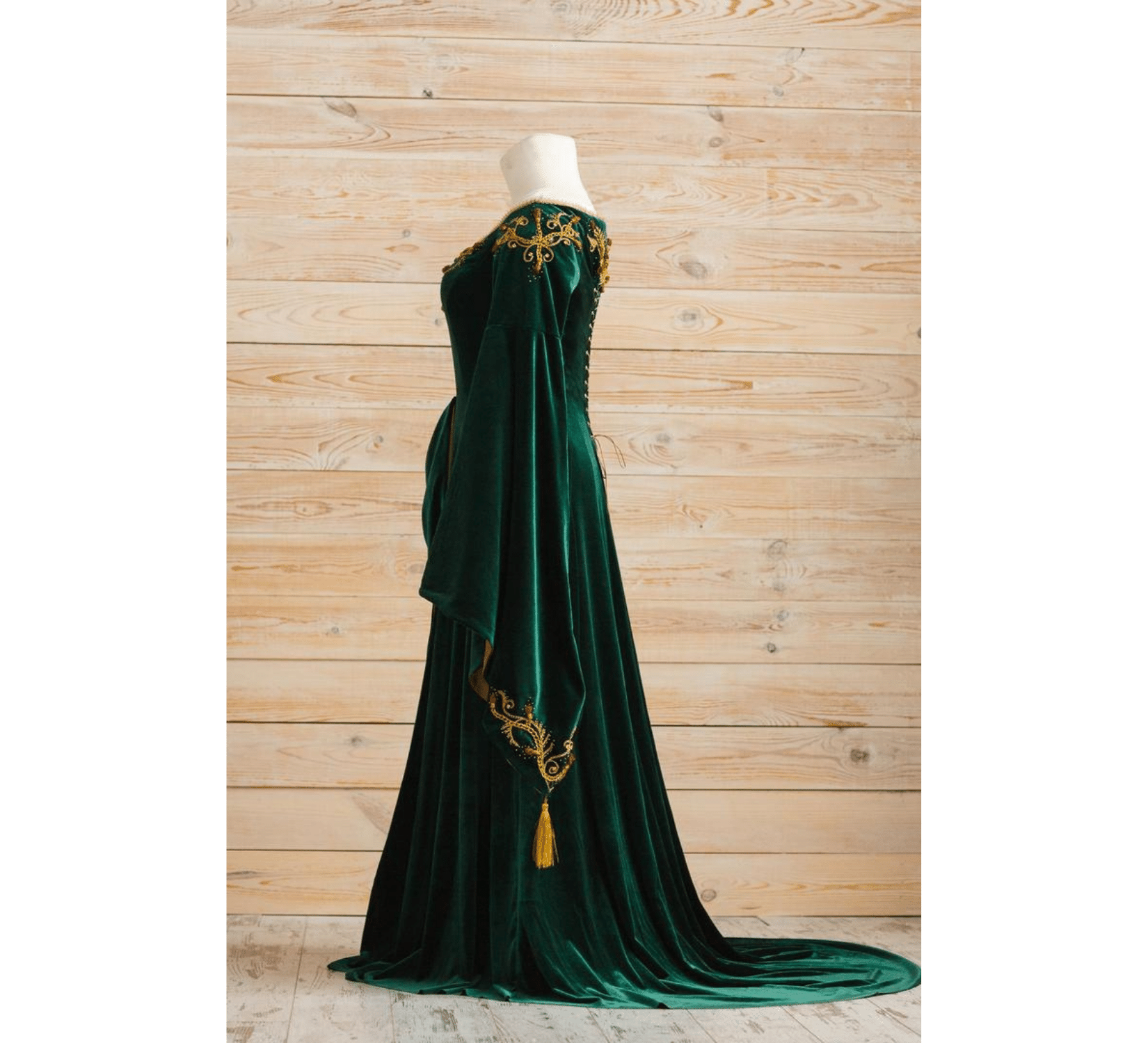 green and gold velvet dress Kim K