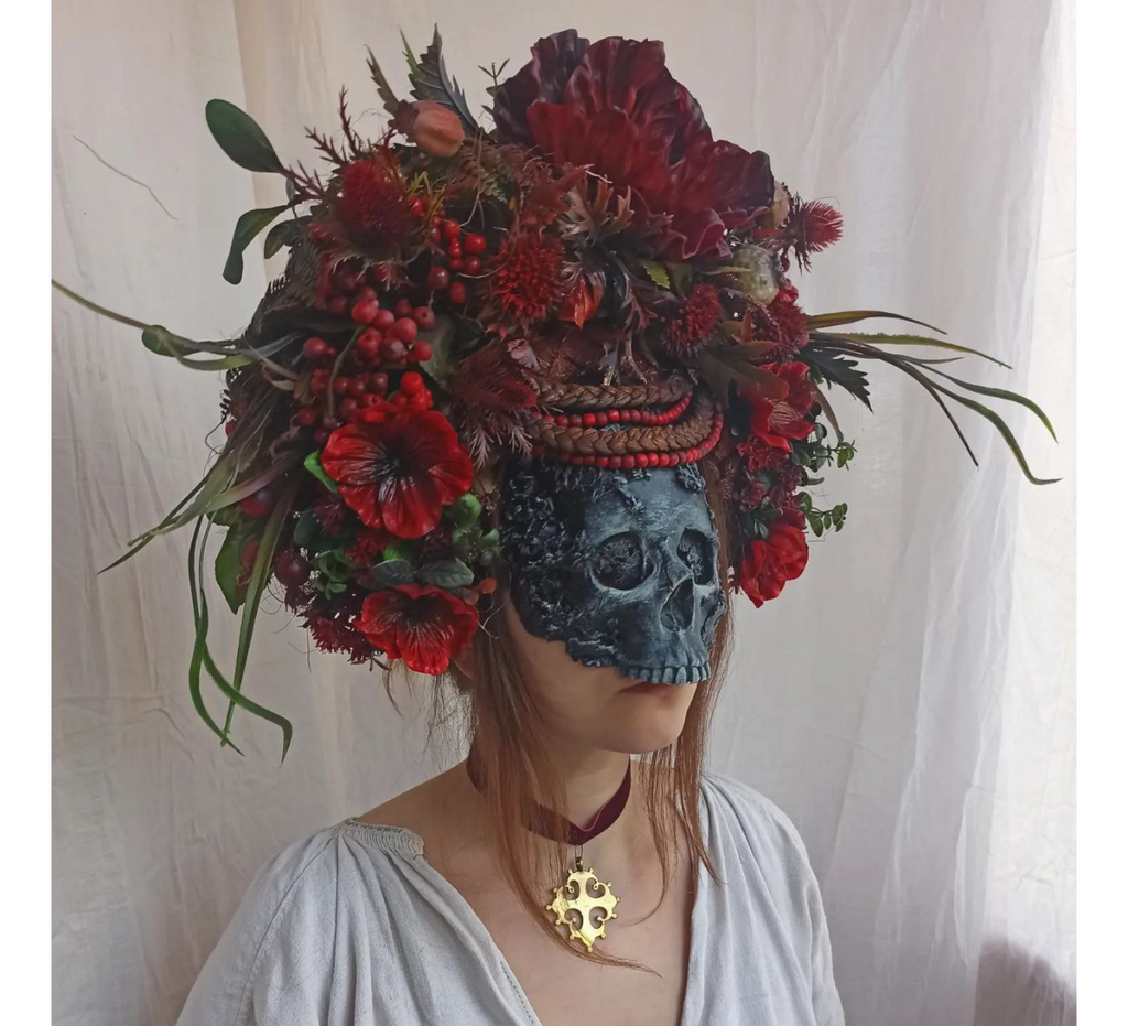 Ukrainian witch headdress with skull mask - Dress Art Mystery
