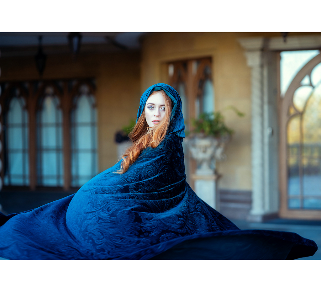 Dark green and blue fantasy cape - Dress Art Mystery