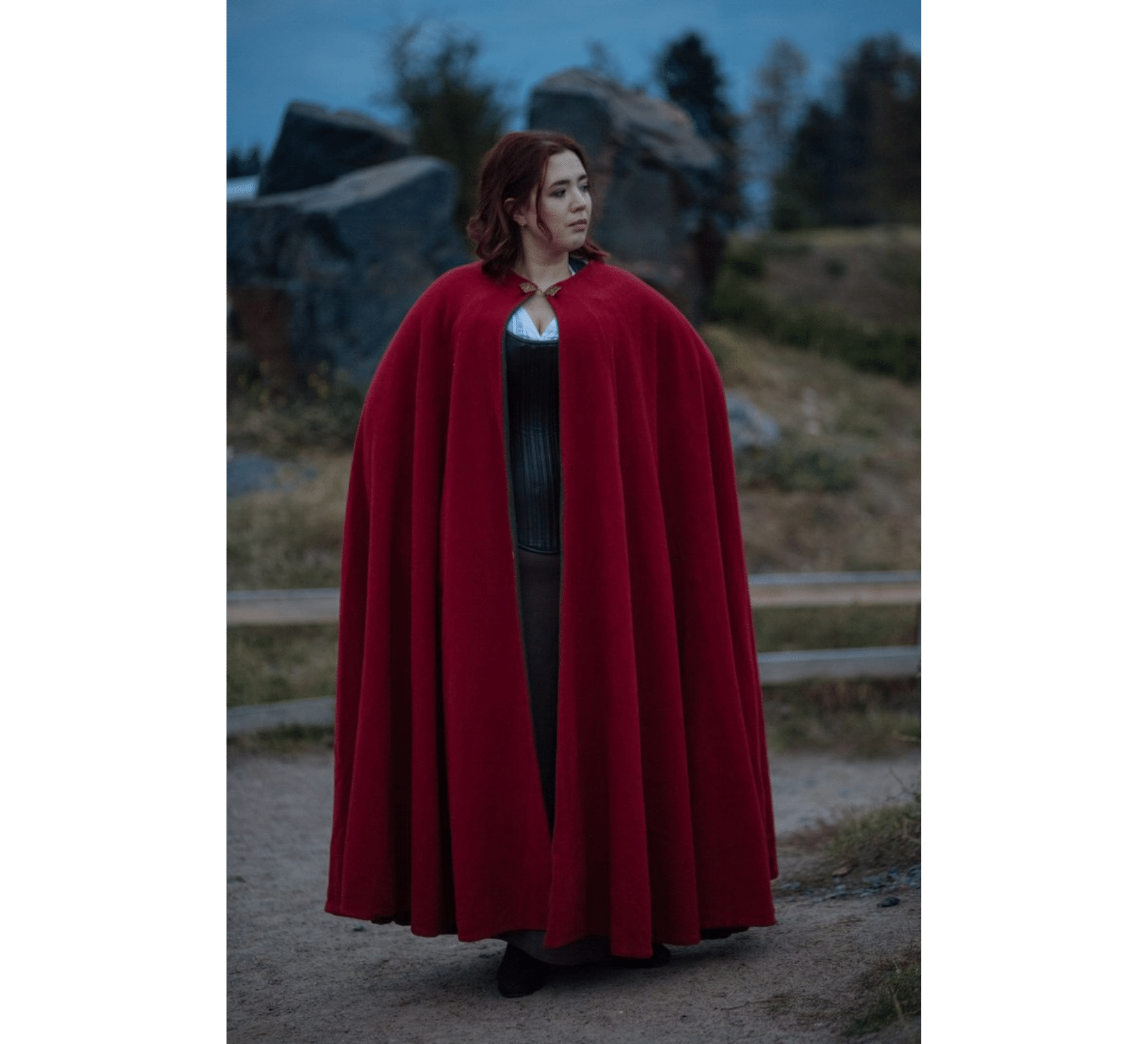 Wool medieval cloak with hood  DressArtMystery – Dress Art Mystery