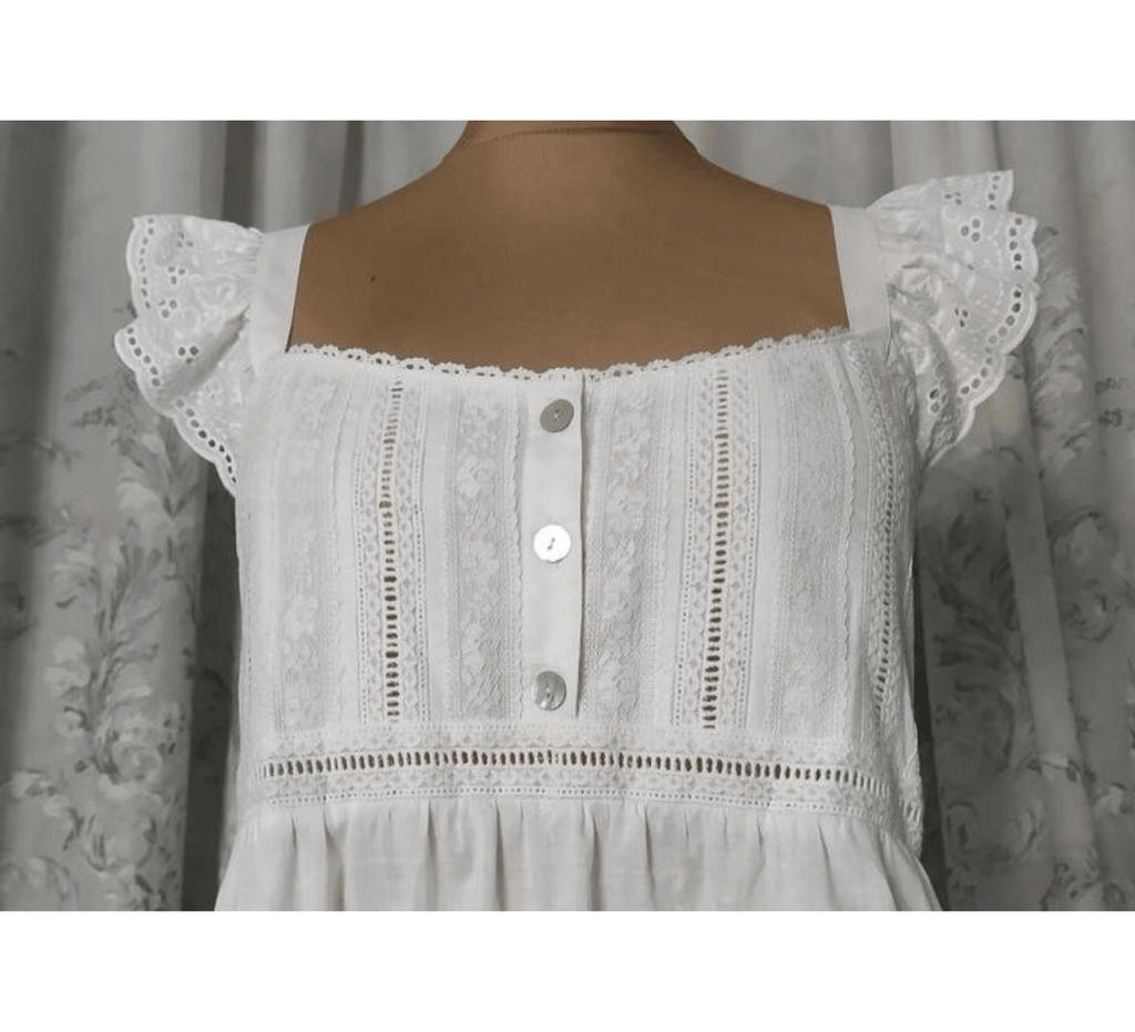 Victorian batiste chemise and bloomers - Dress Art Mystery